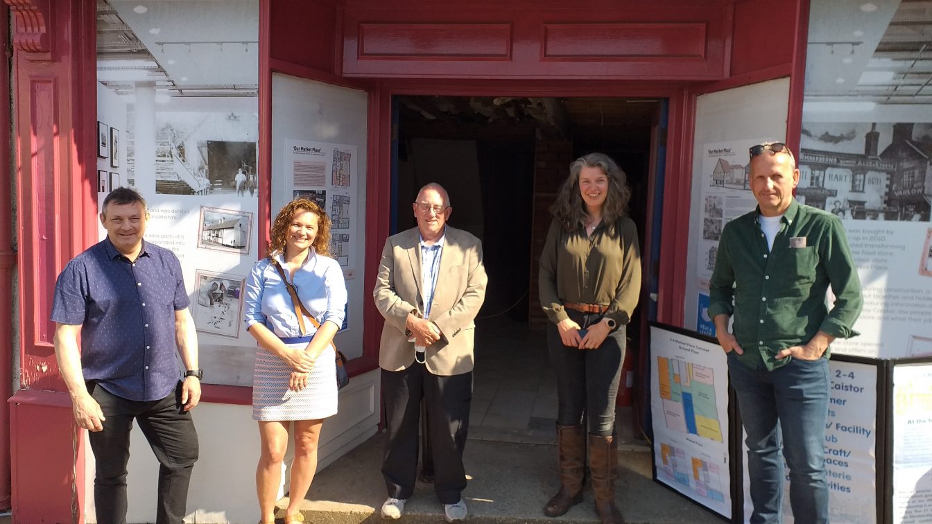 Board with Porject Manager 2021